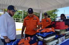Gustavo Marcano entregó equipos y uniformes a Protección Civ...