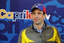 Capriles pide velocidad a oposición para definir cómo sacar ...