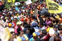 Capriles: Expulsión de funcionarios norteamericanos no resue...