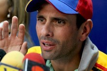 Capriles alerta que "están fabricando otro 11 de abril&...