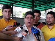 José Gregorio Correa: Candidatos del gobierno aparecen cuand...
