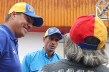 Capriles: Hagan lo que hagan ganará el cambio el #8D