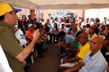 Capriles rechazó que obras del metro de Guarenas estén paral...