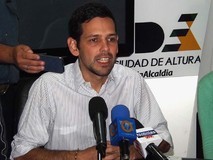 Carlos García: Aumentos populistas son irresponsables