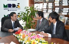 Carlos García se reunió con embajador de Japón