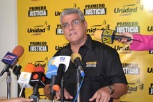 Alfonso Marquina denuncia que colectivos y GNB dejaron 35 he...
