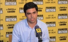 Ángel Alvarado: Este Gobierno incapaz solo beneficia a una é...