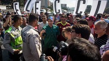 Capriles: El diálogo que el gobierno pretende sostener es un...