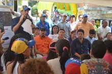 Capriles: El gobierno viola la Constitución y a nosotros nos...