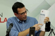 Capriles: 1 millón 102 mil 236 firmas recogió la Unidad para...