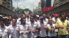 Henrique Capriles: Persistir, nunca desistir
