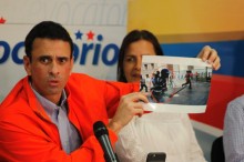 Capriles pide a las Fuerzas Armadas proteger los puntos de v...