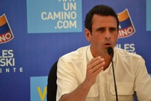 Capriles: Es necesario que países vecinos sepan la situación...