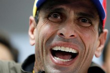 Capriles: Sé que están desanimados pero pido que sigamos luc...