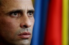 Capriles: "No hay medicina ni comida pero llegó armamen...