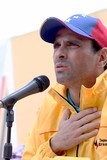 Capriles llama al Gobierno a cesar torturas y la represión e...