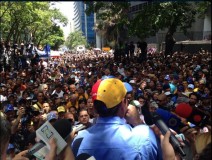 Capriles ante los tribunales: No hay sentencias ni medidas q...
