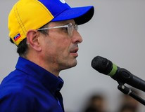Capriles: Venezuela va a tener candidato, mientras más compl...