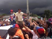 Capriles: "El plan del Gobierno es decir cuándo comemos...