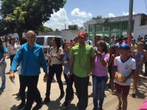 Capriles anunció nueva movilización hasta el CNE