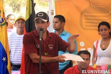 Capriles: "A mí, para que deje de luchar, tendrán que m...