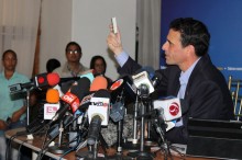 Capriles: "Venezuela entró en una economía de guerra y ...