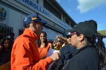 Capriles anunció construcción de dos estaciones de bomberos ...