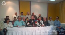 Edinson Ferrer: Asociación de concejales denuncia campaña pa...