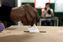 UCAB: 69% de ciudadanos confía en voto para producir cambios...