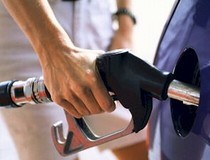 Aumentó a 40 bs precio de combustible en estaciones Safed