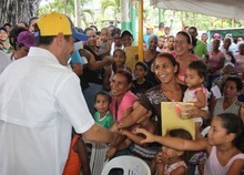 Capriles: Quitarles los recursos a Miranda sería un golpe de...