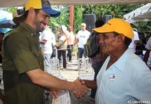 Capriles: "Todas las tierras que expropió el Estado est...