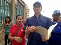 Capriles: El 27 de abril nos movilizaremos al CNE para exigi...