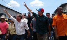 Capriles: No podemos regalarle a Maduro nuestro derecho a vo...