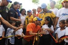 Capriles: El que no se ocupa de la educación no se ocupa del...