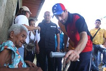 Capriles: Queremos cambiar el no hay por el sí hay