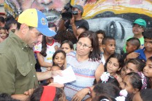 Capriles: Debemos mantener viva la esperanza de sacar a Vene...