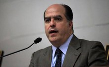 Julio Borges: En Venezuela se libra la lucha más importante ...