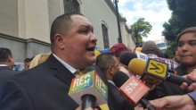 José Brito: Maduro pretende utilizar el presupuesto como una...