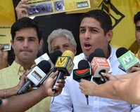 José Manuel Olivares: Suspenden operaciones en hospital Univ...