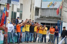Jóvenes de PJ Portuguesa exigieron frente al CNE entrega de ...