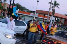 Juan Pablo Guanipa: Zulianos madrugaron para marchar al CNE