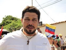 Julio César Moreno: Nicolás Maduro no quiere consultar nada ...
