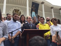 Julio Borges: Venezuela es una enfermedad contagiosa para to...