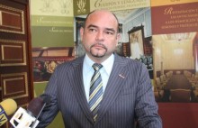 Julio Montoya: Diputados de oposición investigaremos en Nuev...