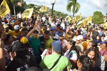 Capriles desde Lara: En ningún otro país petrolero del mundo...
