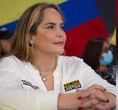 María Beatriz Martínez: El PSUV no quiere asumir la responsa...