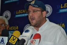 Alcalde de Lechería exhorta a encontrar soluciones definitiv...