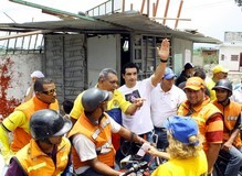 Richard Mardo impulsa censo de motorizados en Linares Alcánt...