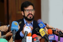Miguel Pizarro: Gobierno nacional evade su responsabilidad e...